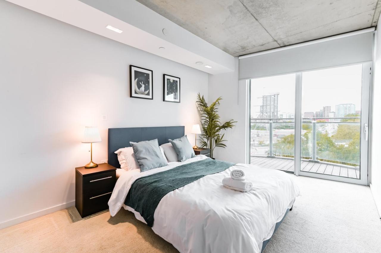 Khayat Homes - The Curve - One Bed ลอนดอน ภายนอก รูปภาพ